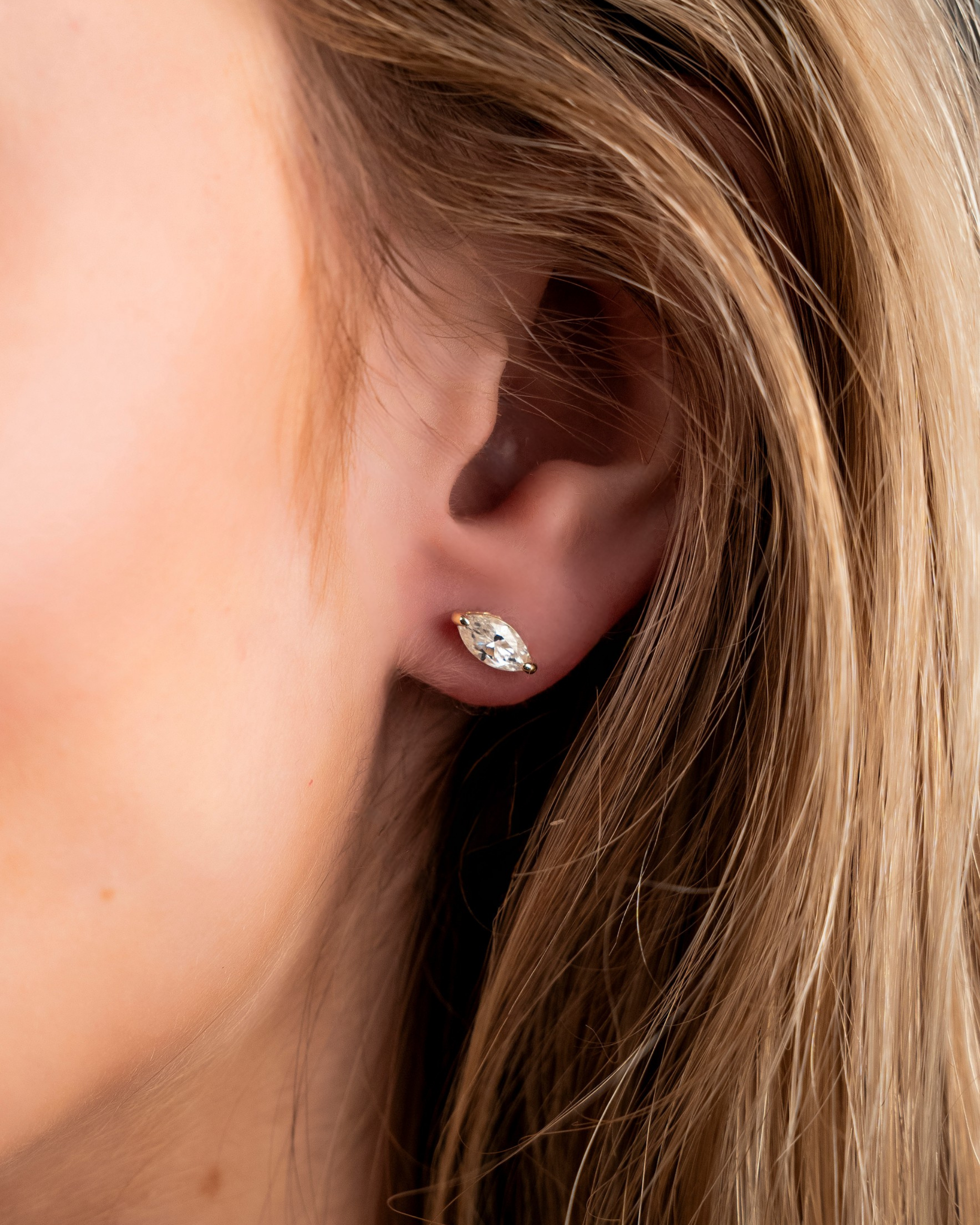 Lanai Moissanite Stud Earring