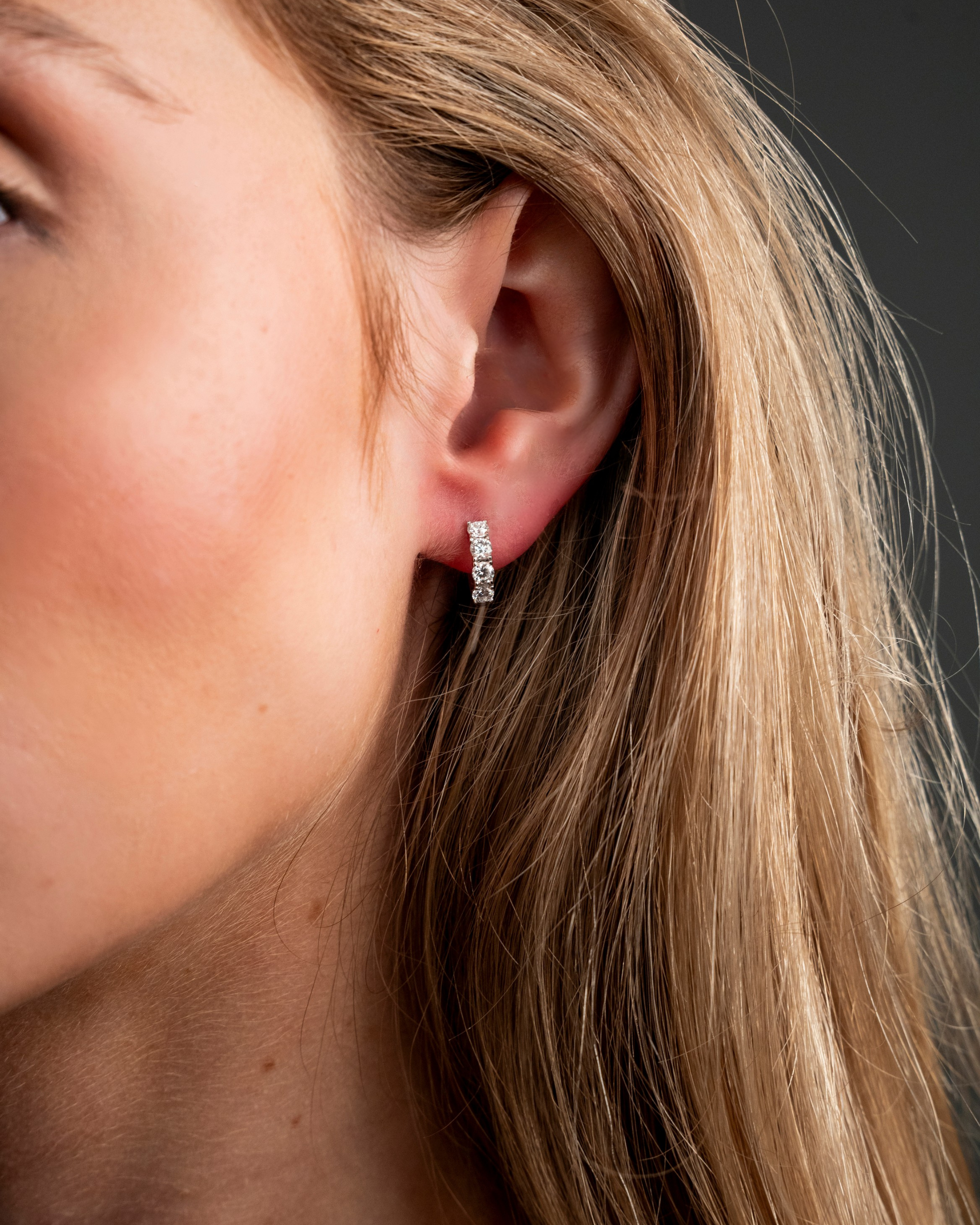 Charlotte Moissanite Hoop Earring