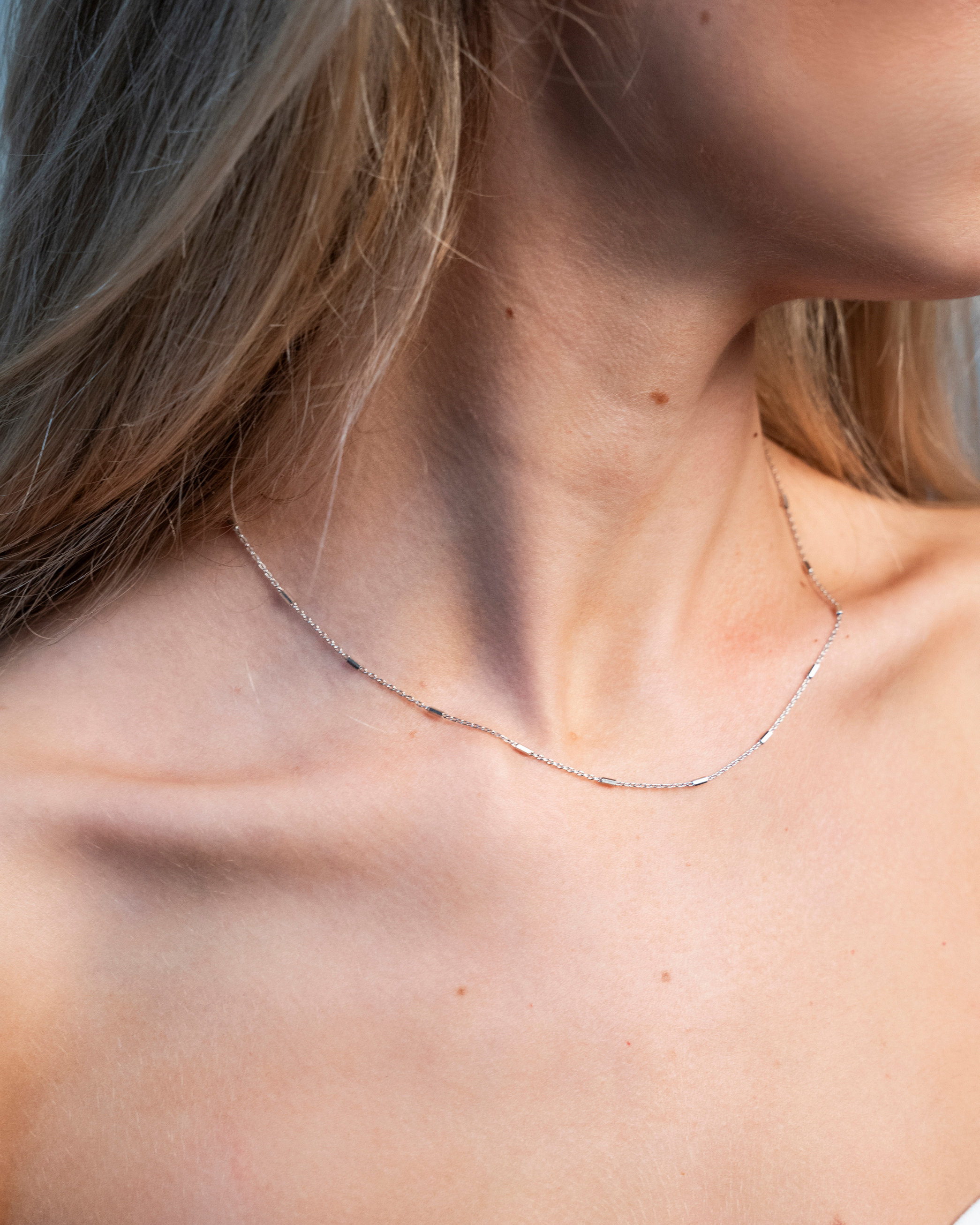 Siesta Bar Detail Necklace