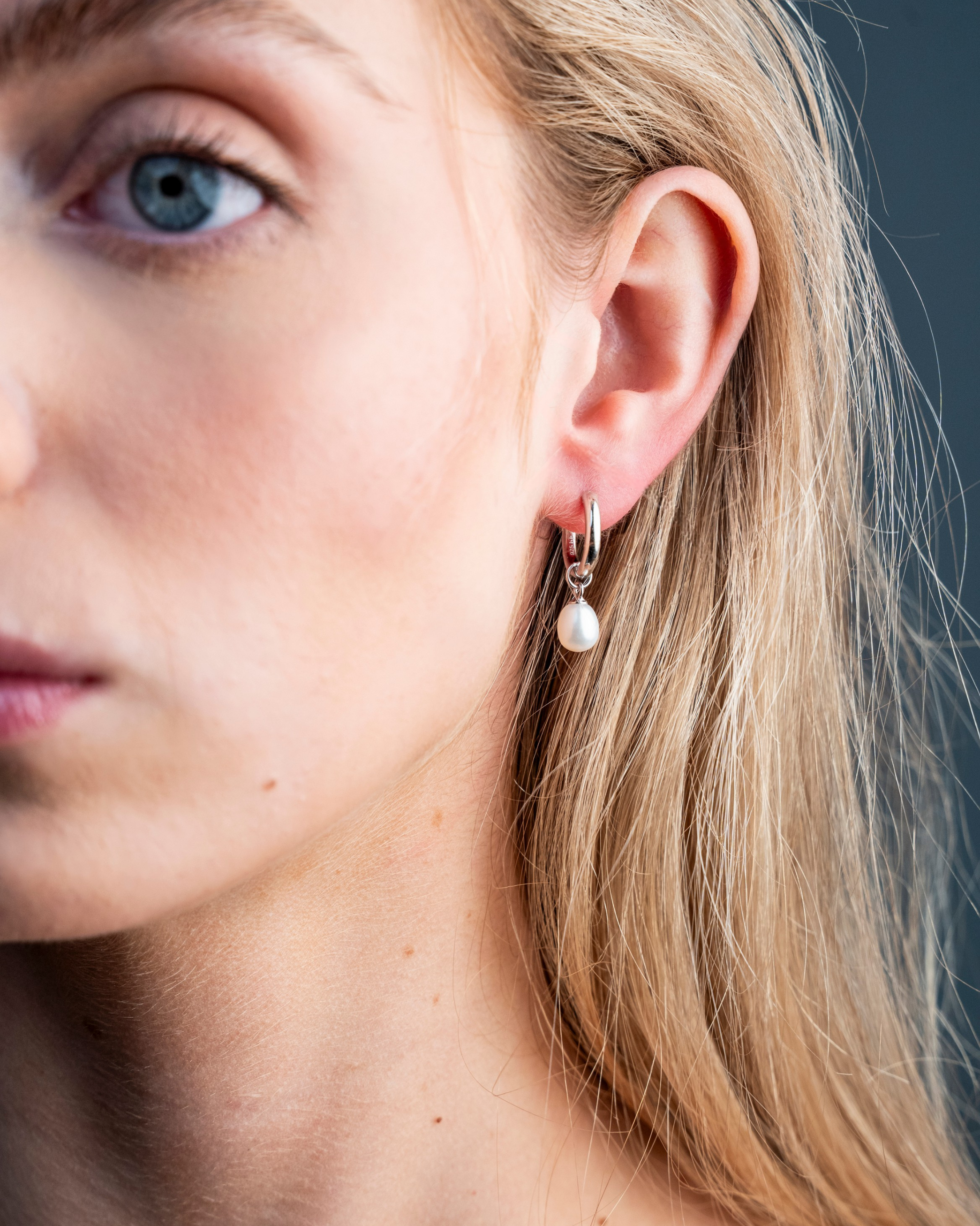 Carmel Pearl Charm Hoop