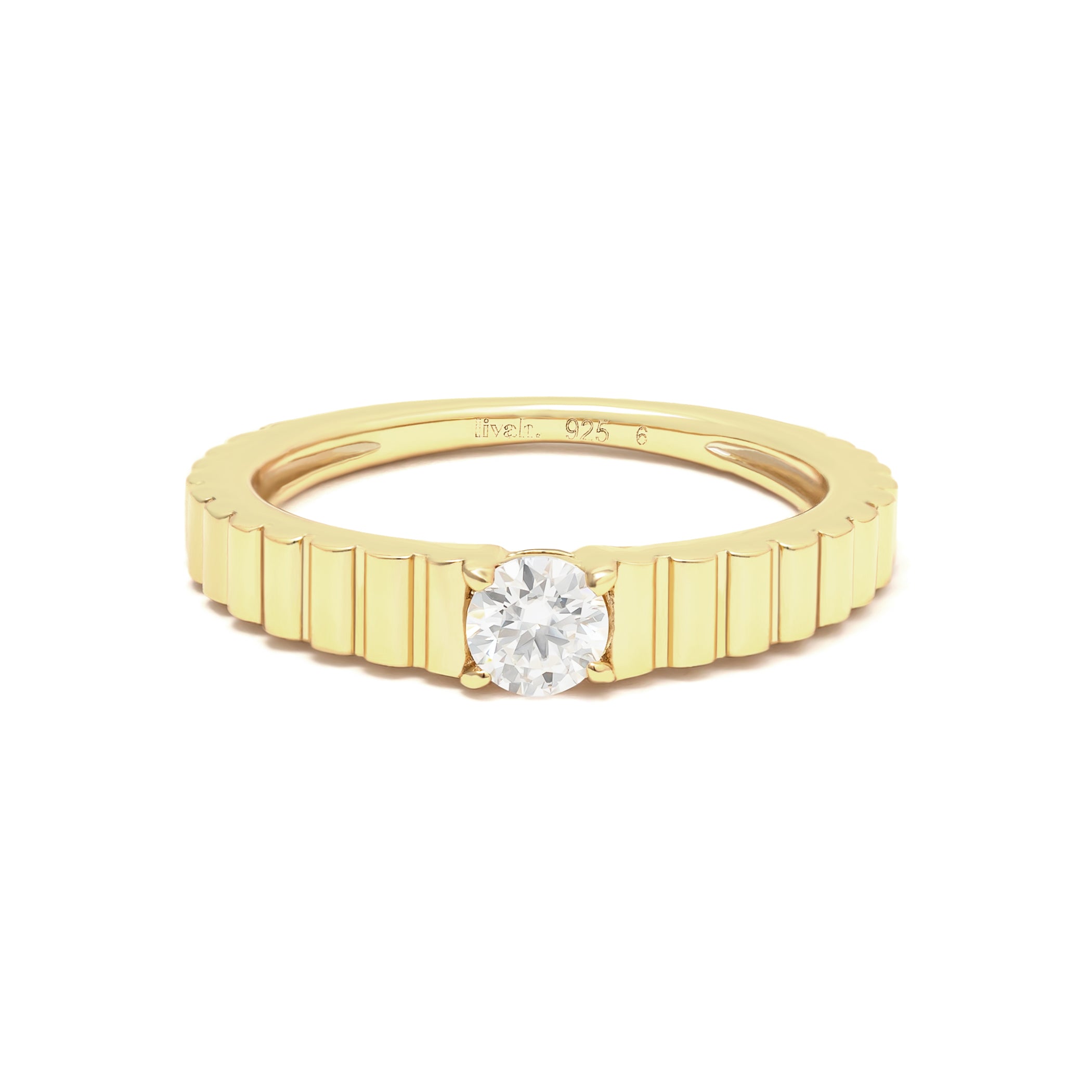 Dublin Ribbed Moissanite Ring