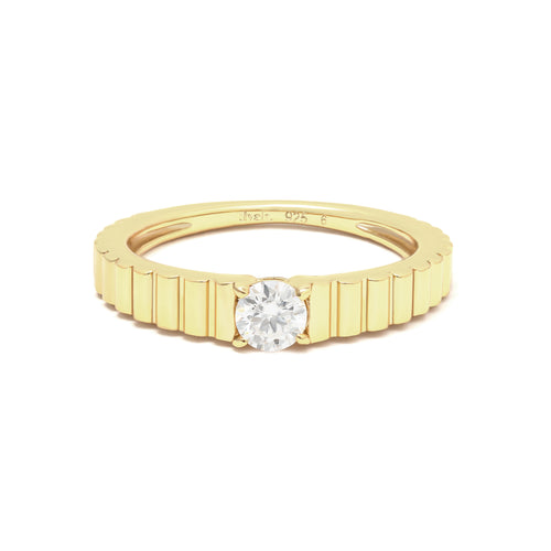 Dublin Ribbed Moissanite Ring