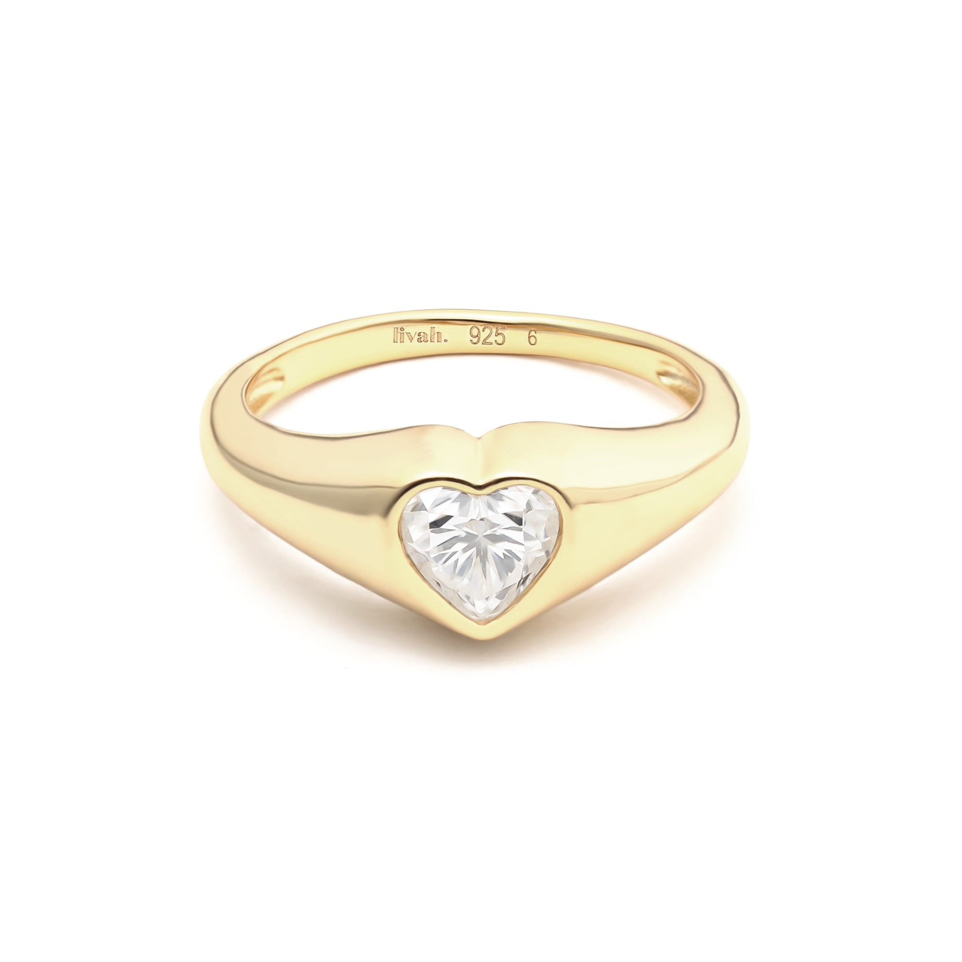 Pipa Heart-Cut Moissanite Pinky Ring